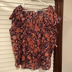 Old navy shirt size XXL